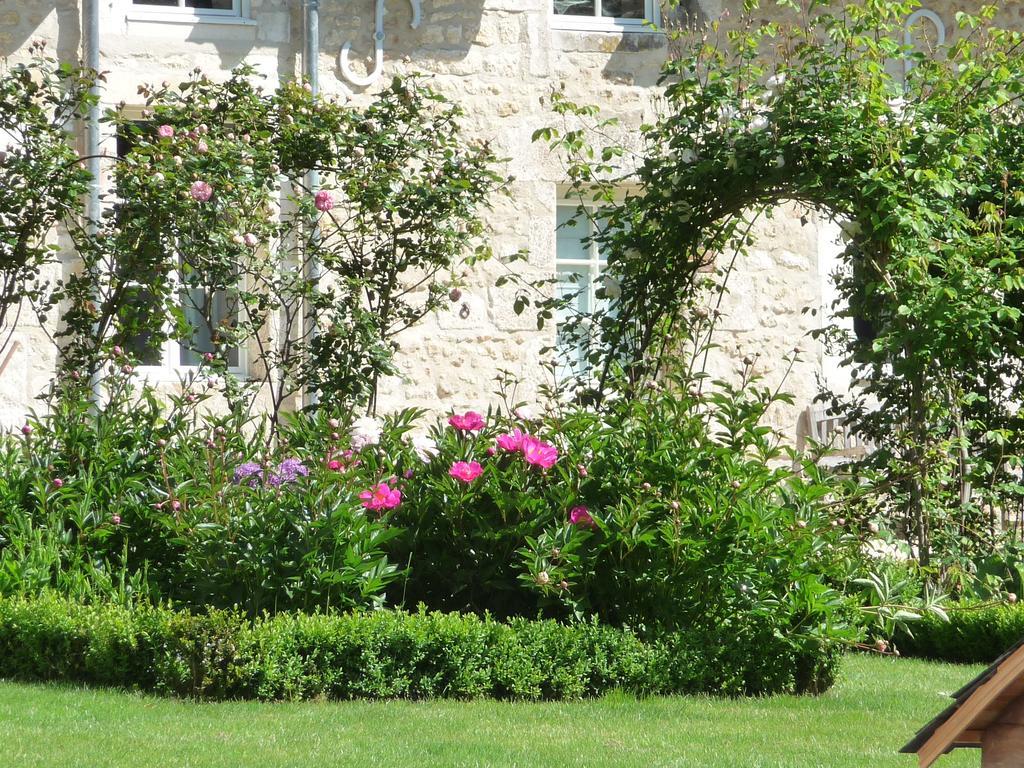 La Maison Du Potager De Mazieres Sainte-Solange Bagian luar foto