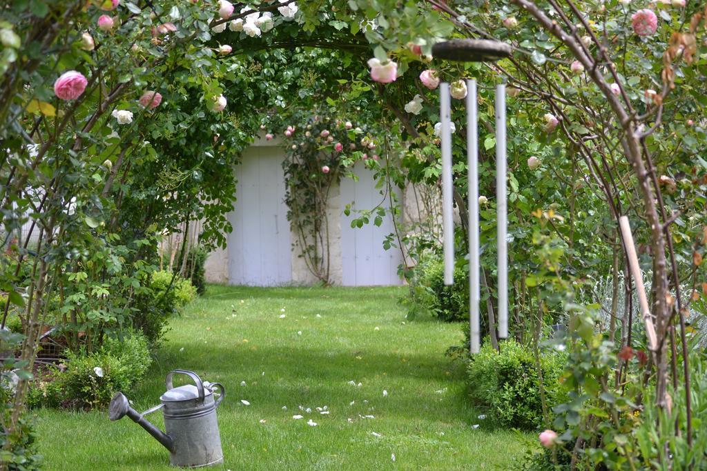La Maison Du Potager De Mazieres Sainte-Solange Bagian luar foto