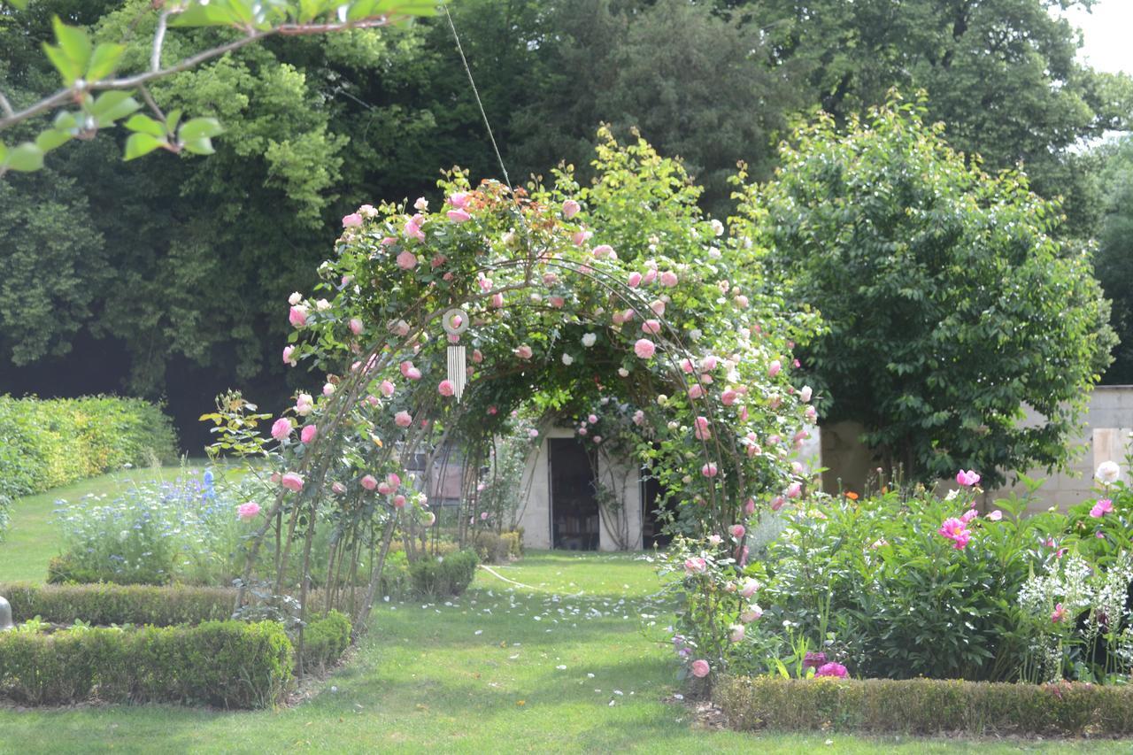 La Maison Du Potager De Mazieres Sainte-Solange Bagian luar foto